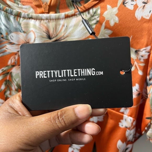 Pretty Little Thing Orange floral print dress size 2. Polyester material! - Picture 14 of 16